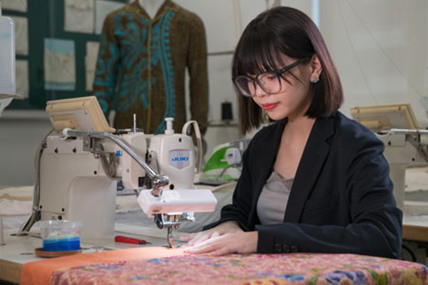 揭秘新加坡南洋艺术学院服装设计专业:课程丰富,就业出路广!